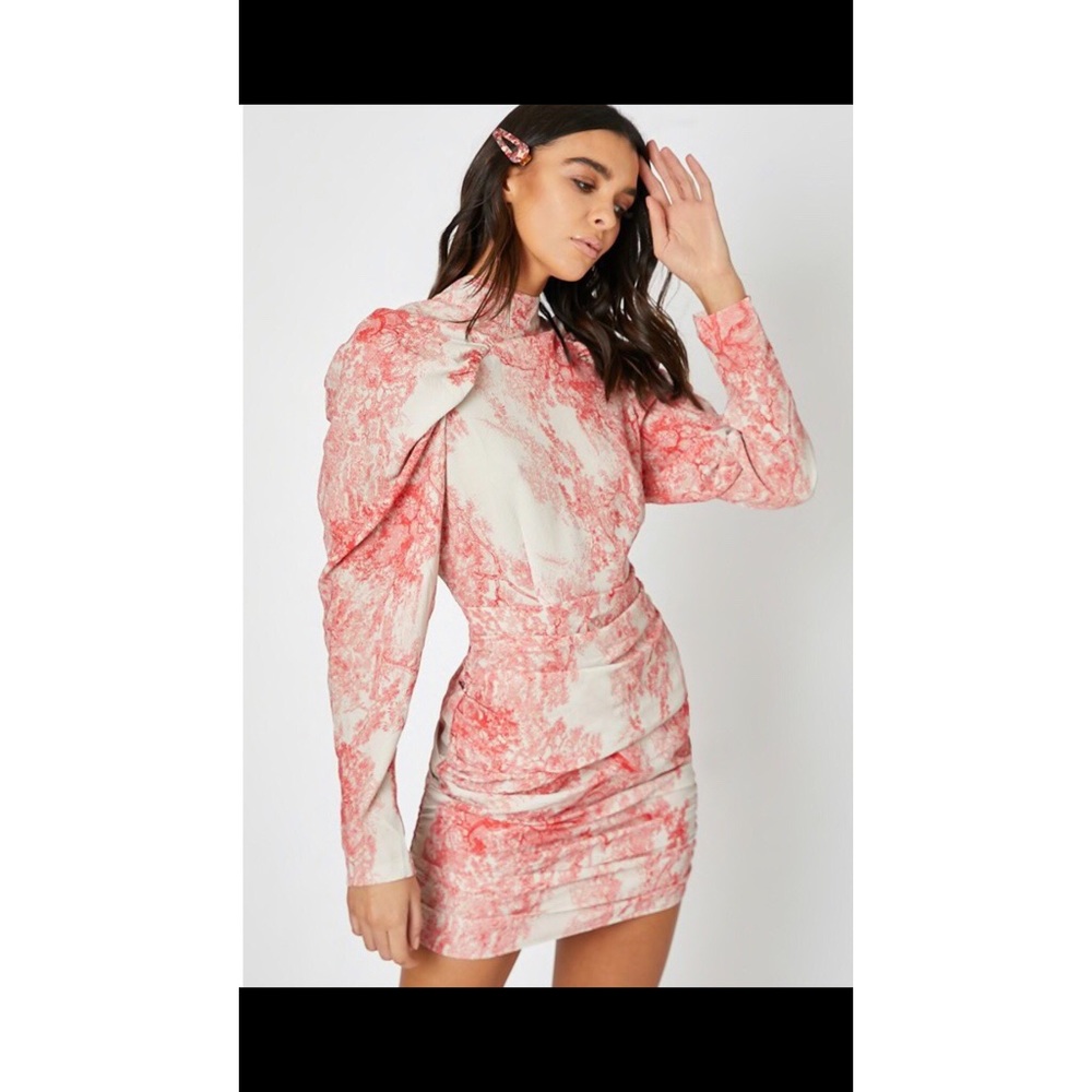 NWT In the Style Lorna Luxe Dress Sz UK 10/ US 6